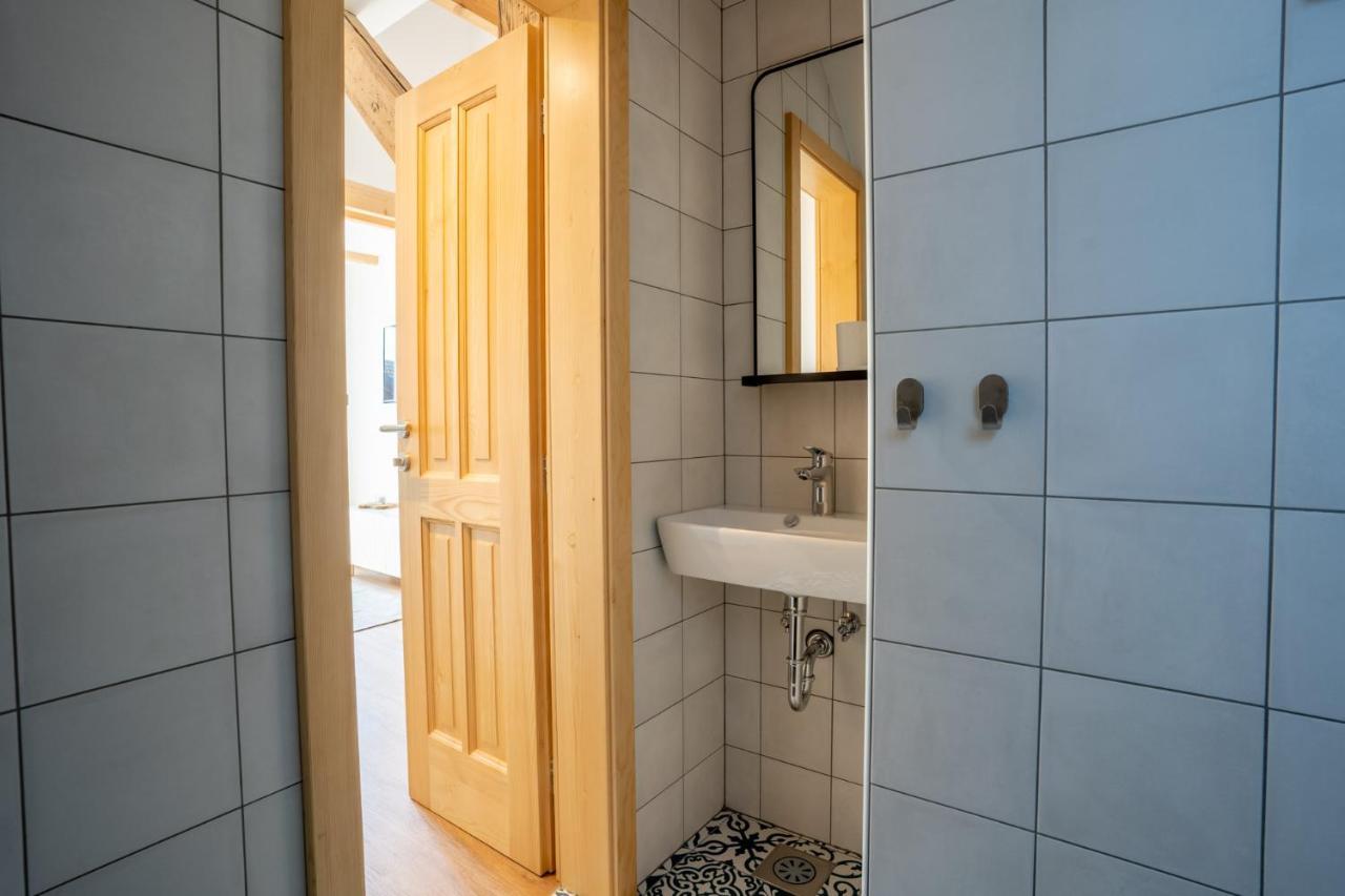 Corner House Apartments Near Lake Bled 라도블리차 외부 사진