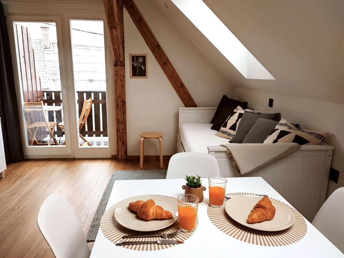 Corner House Apartments Near Lake Bled 라도블리차 외부 사진